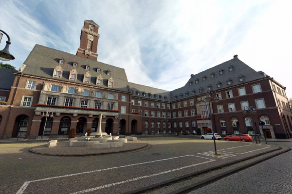 Digitale Erfassung der Stadt Bottrop - hier am Beispiel des Rathauses.