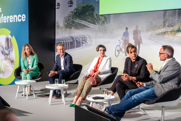 Podiumsdiskussion auf der Messe